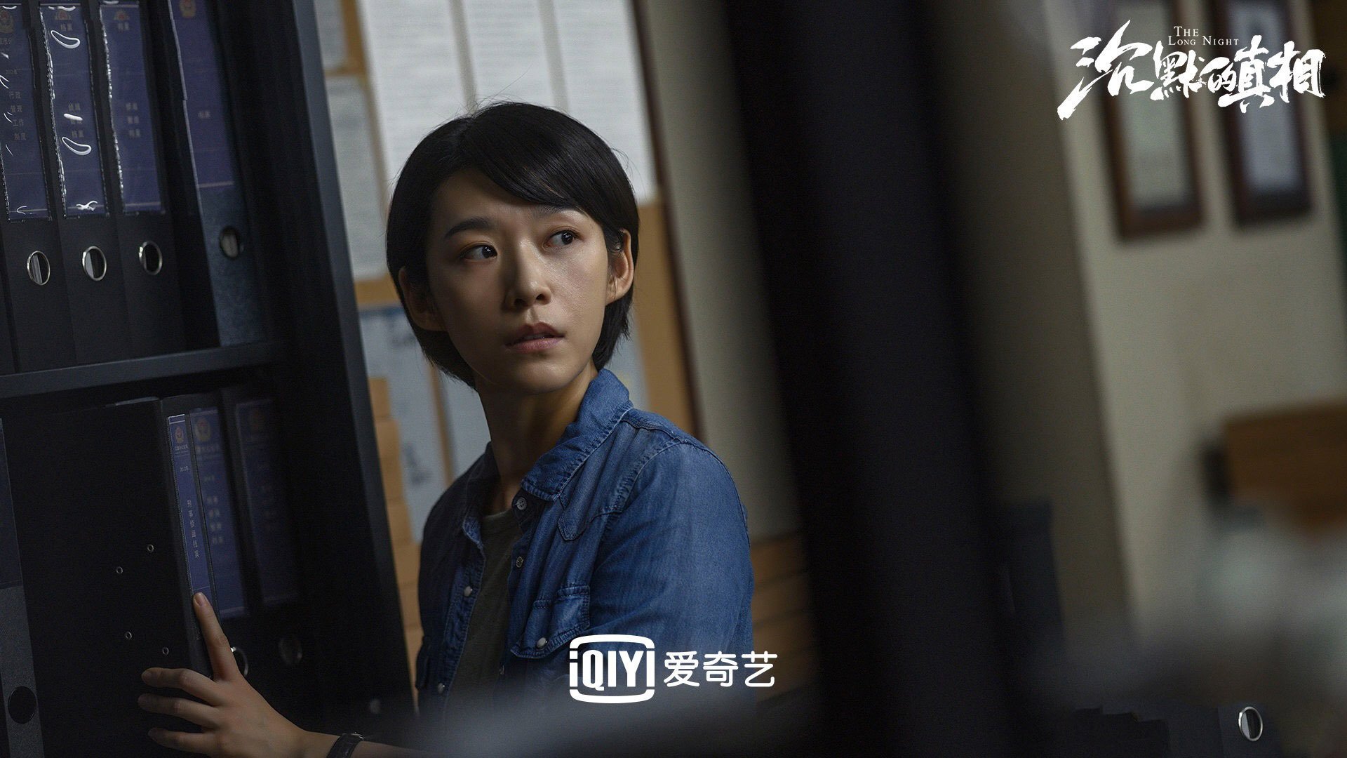 爱游戏直播-英超前十名逐渐成型,争冠、欧战和保级区格局日益清晰,英超前几名