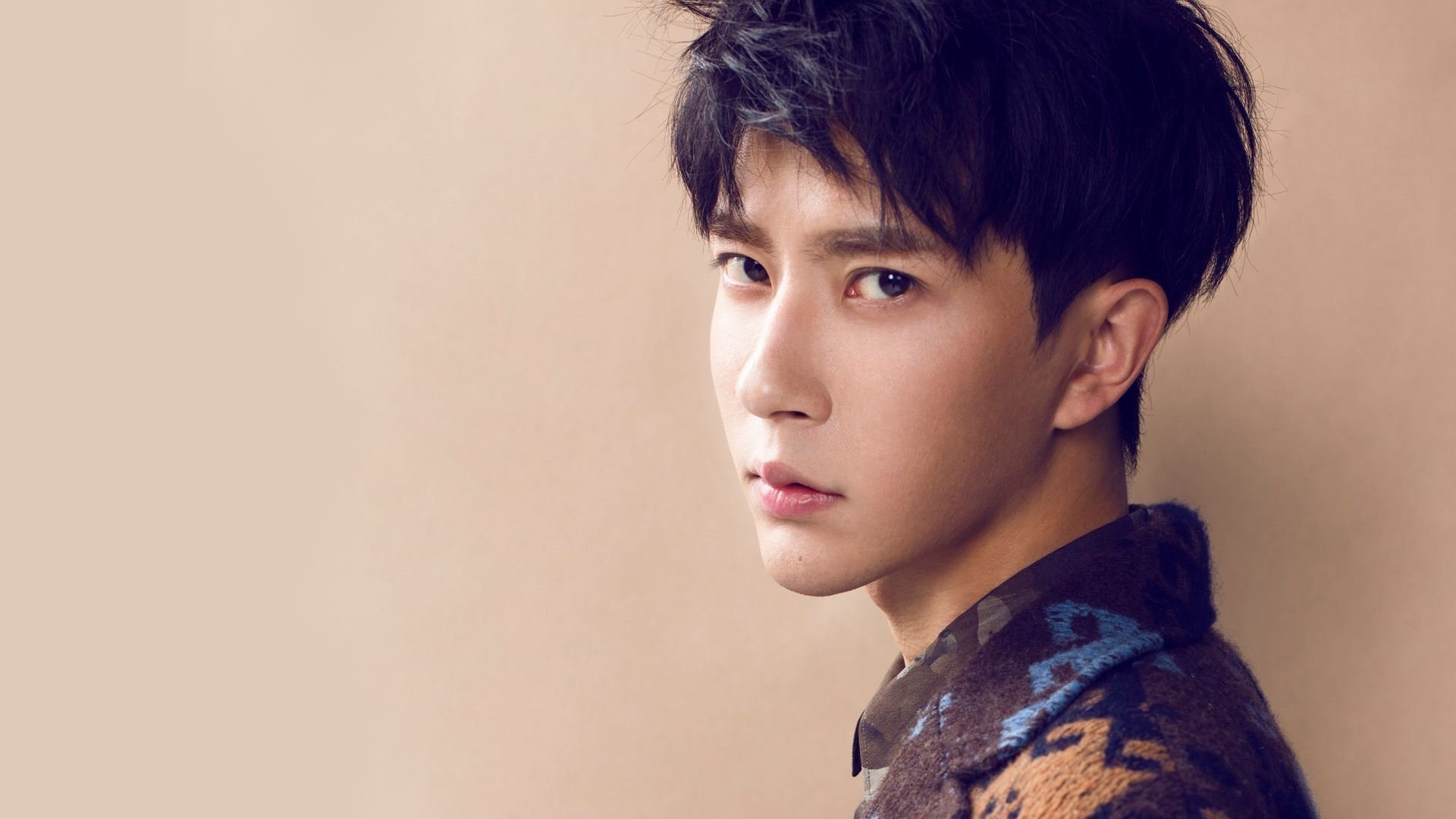 爱游戏游戏平台-中国女篮心理训练成果显著，女篮心理教练赛前讲话